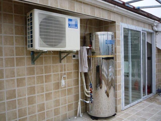 空气能比电热水器省电吗（空气能热水器能省多少电）