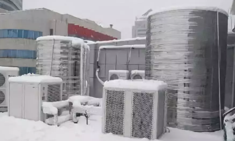 严寒环境下如何保护空气能热泵机组？